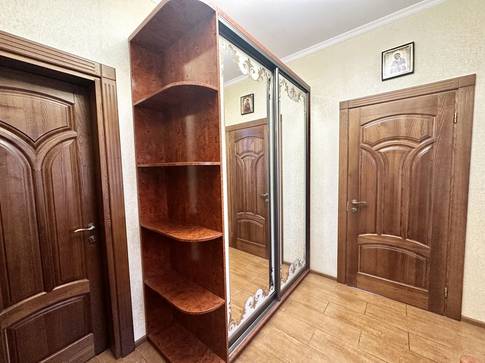 Оренда будинку з басейном , хамамом Бориспіль центр 3 км Київ 20 км