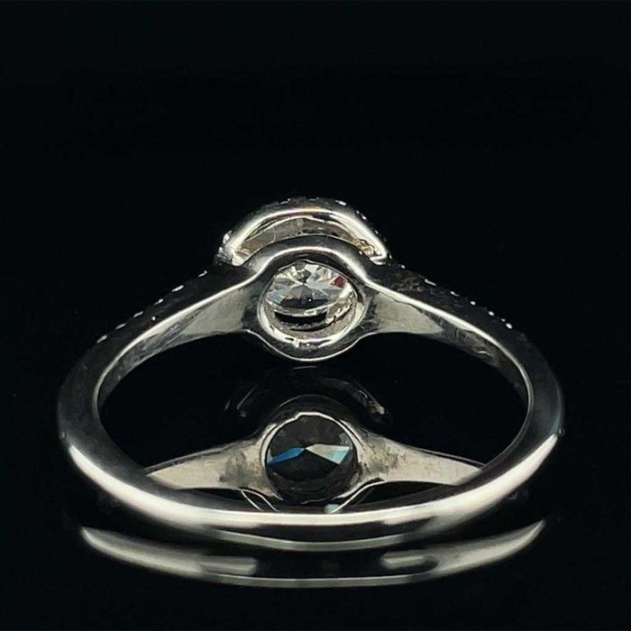 Halo Radiance Diamond Ring - Anel