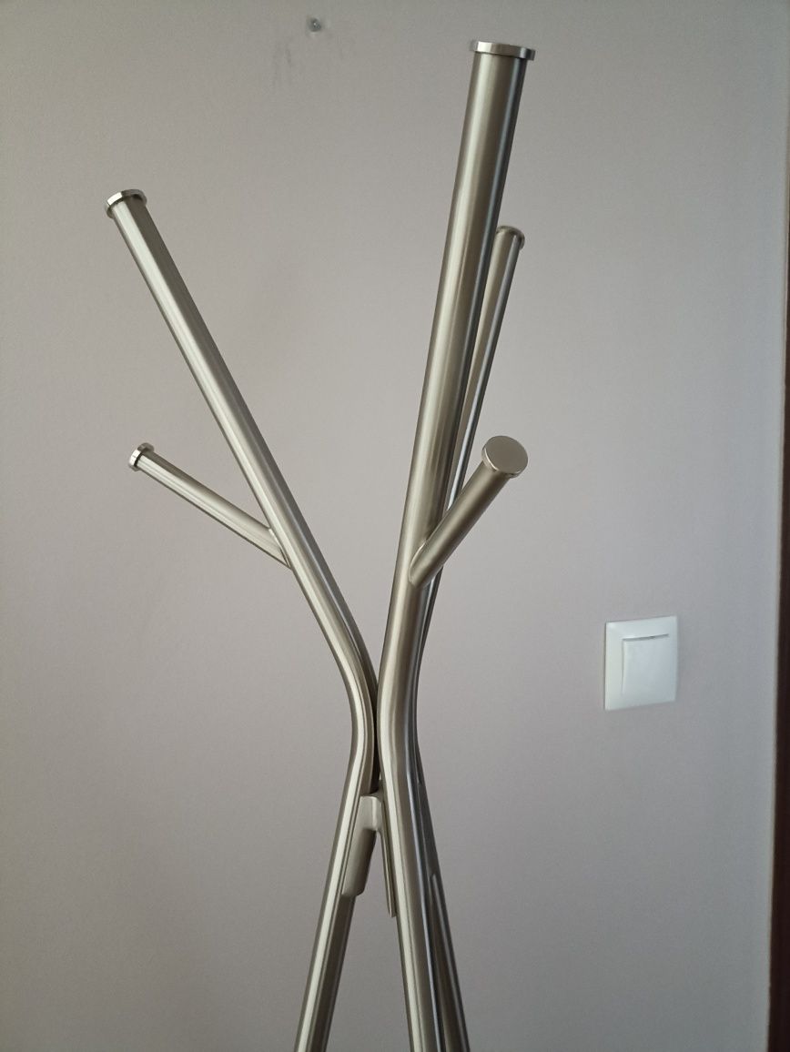 Wieszak stojący EKRAR 
Wieszak stojący, biały, 169 cm
Wieszak stojący,
