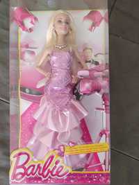 Lalka Barbie w balowej sukni