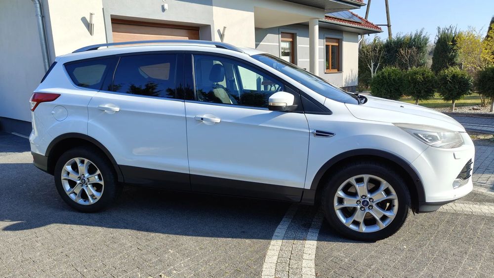 Ford Kuga Gwarancja Lift Manual DCI Titanium Plus 4x4 Gwarancja Car Life,Zamiana