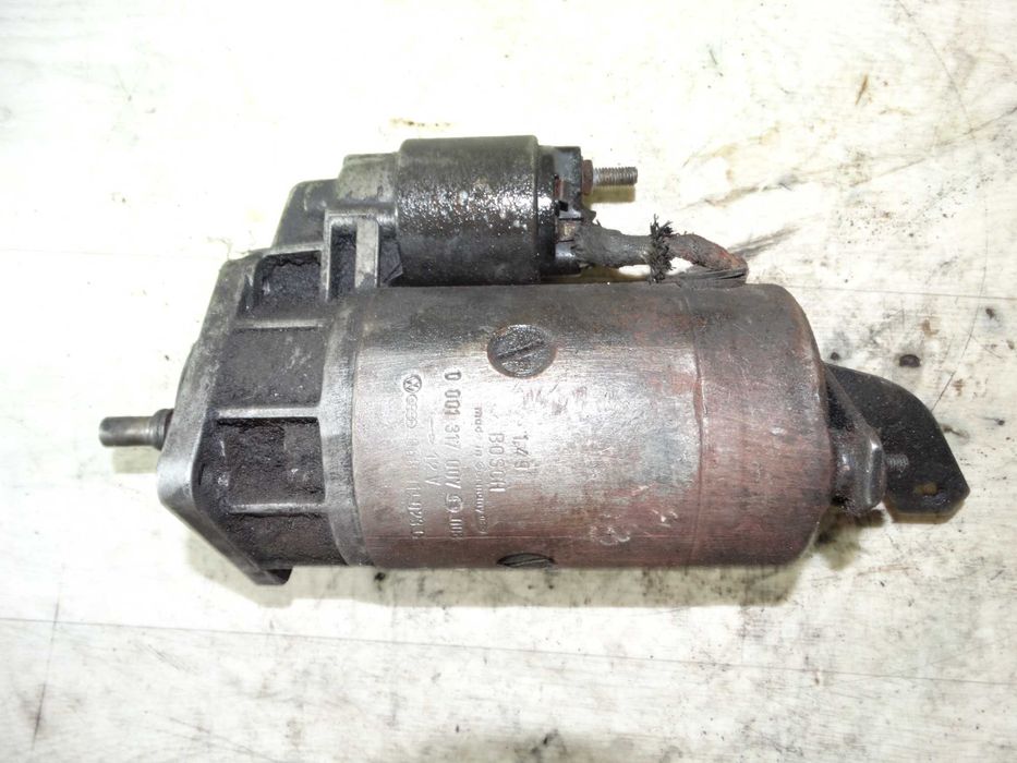 Б/у  VW Passat B2 81-88, Audi 80 78-86 068911023C