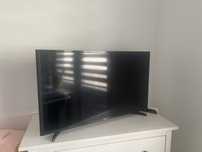 Telewizor Samsung UE40J5200AW – 40 cali – uszkodzony