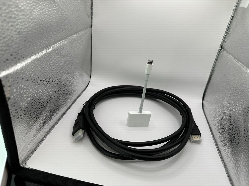 Przejściówka Lightning - HDMI Apple oryginalna + kabel HDMI 5 m