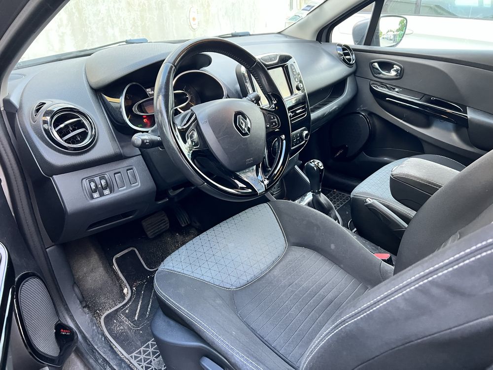 Renault Clio 1.5 DCI EDC