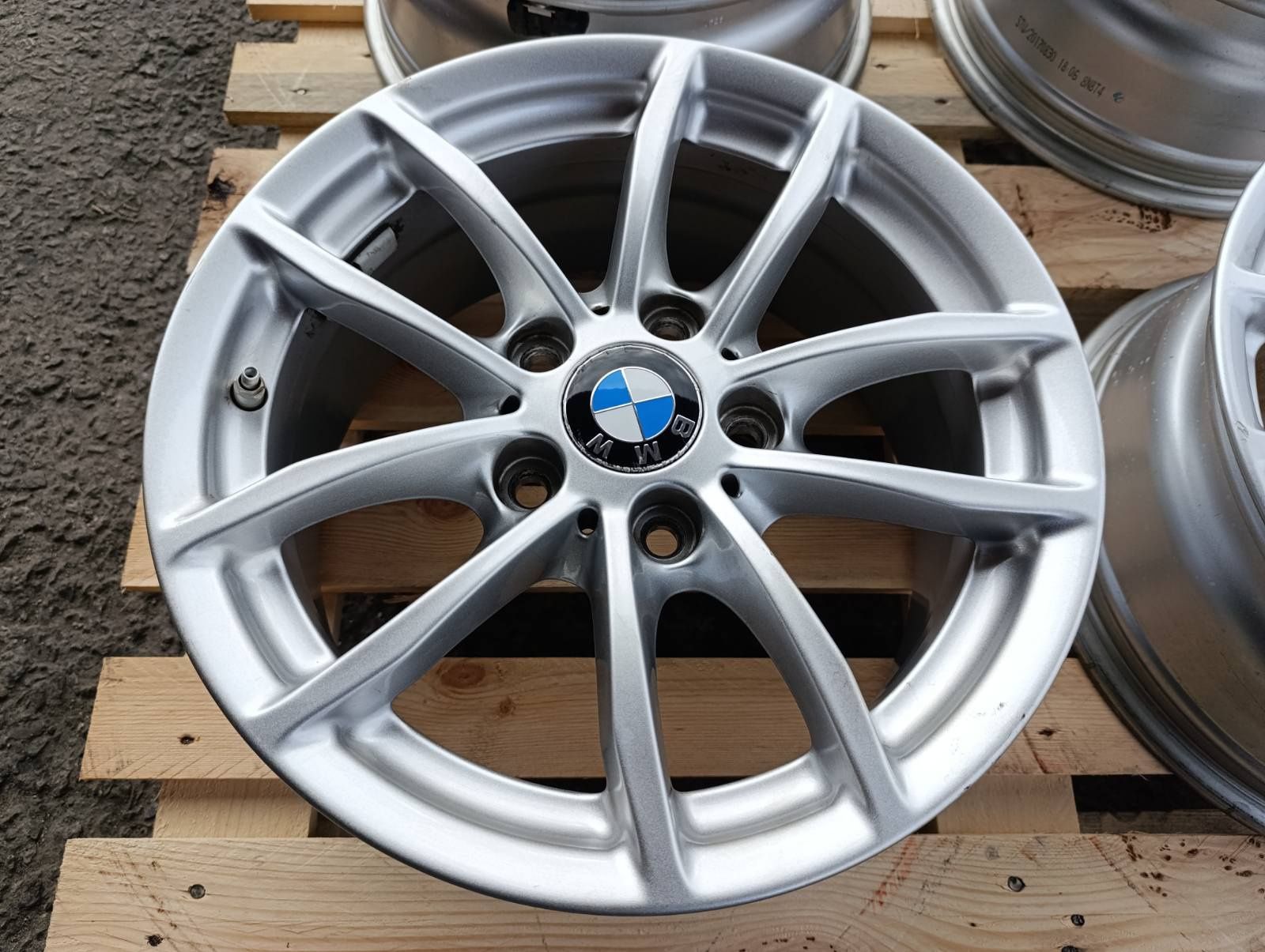 Легкосплавні диски BMW 5*120 R16 титани бмв Р16