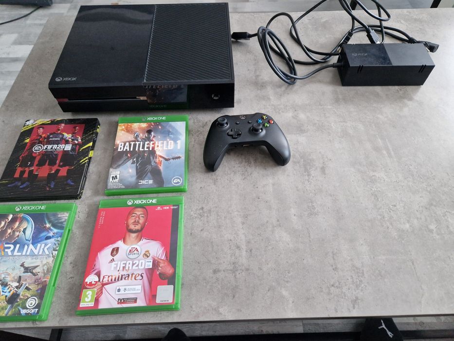 Xbox one 500gb na sprzedaż