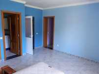 Arrenda-se andar de moradia T2