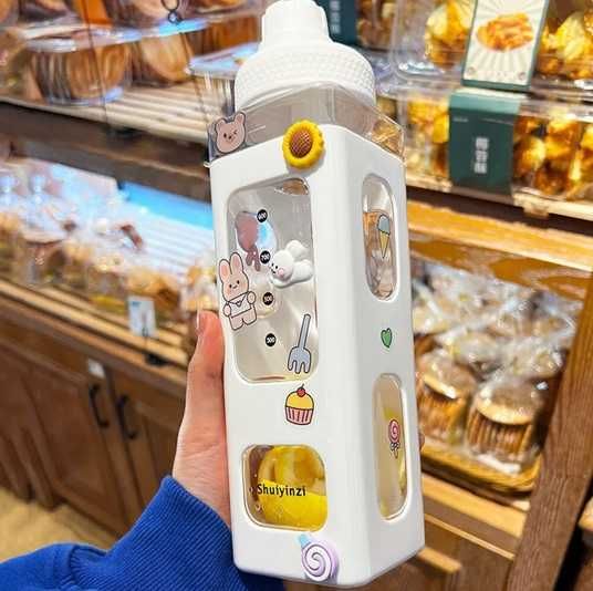 Kawaii butelka ze słomką 3D niekapek bidon 700ml na prezent