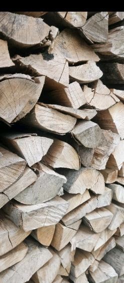 OKAZJA Tanie Drewno do każdego rodzaju Pieca  Kominka.Transport Gratis