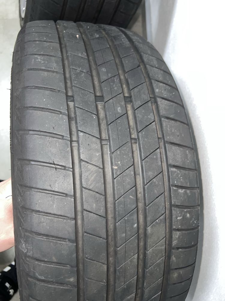 Pneus Bridgestone com jantes BMW 18 style 269”