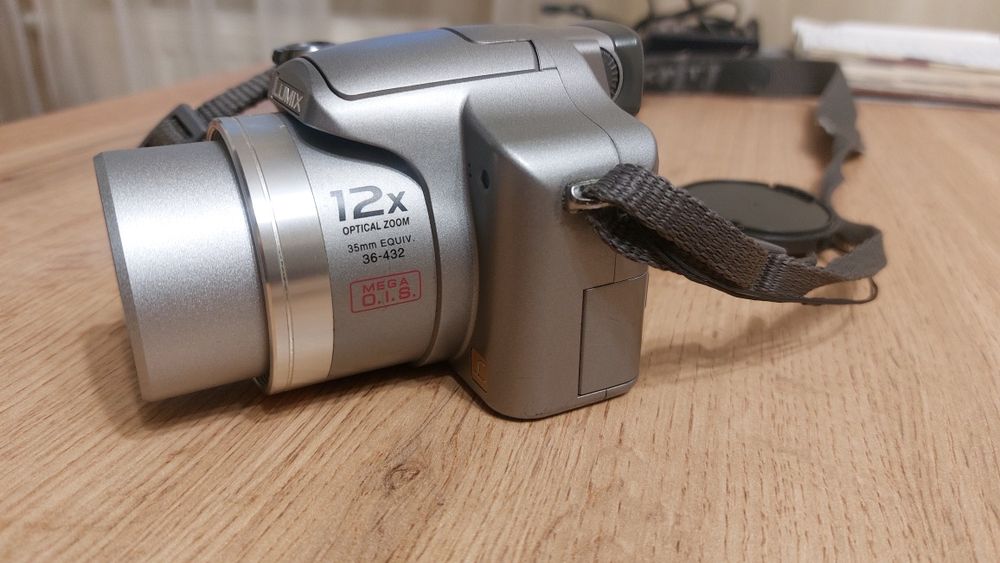 Фотоапарат Panasonic  DMC-FZ8