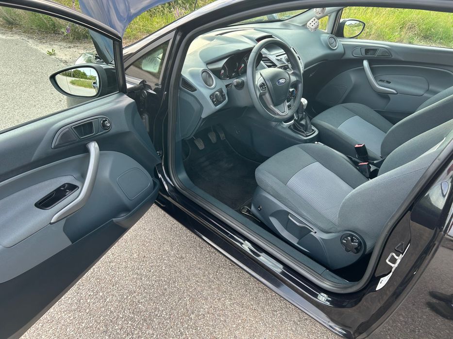 Sprzedam Ford Fiesta 1,2