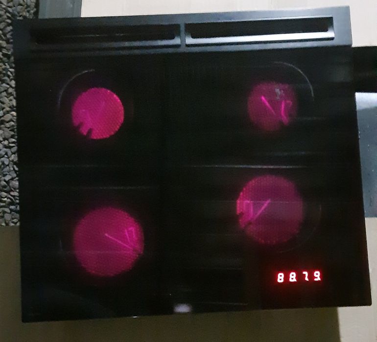 Газова поверхня газ пiд склом Solgaz