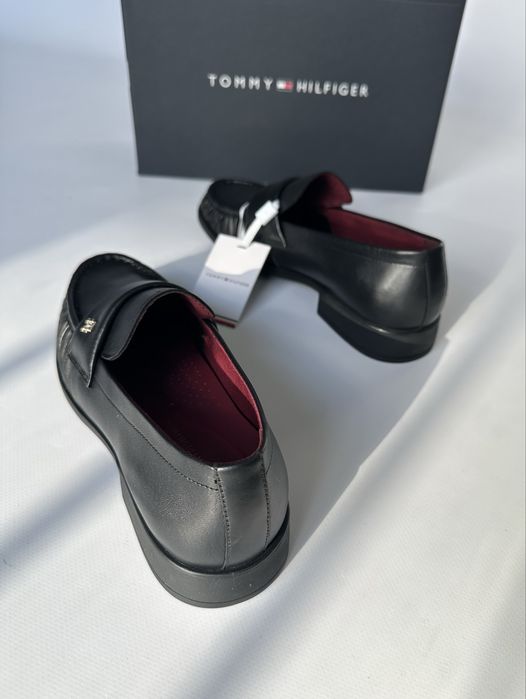 Жіночі лофери Tommy Hilfiger (нова колекція)