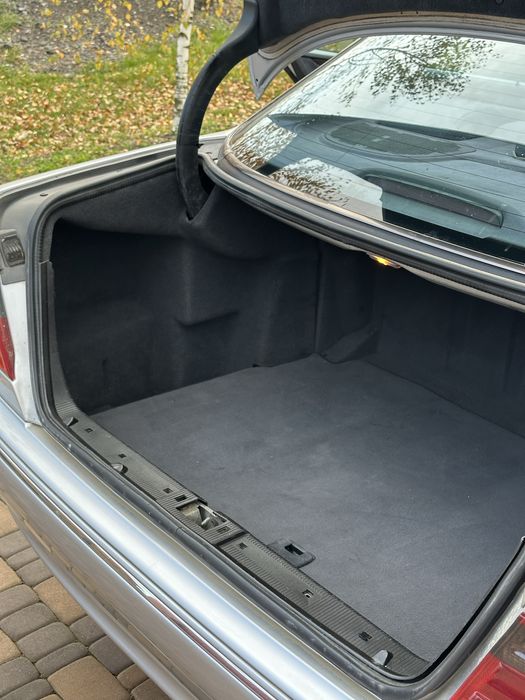 Mercedes-benz E210 2.7 diesel