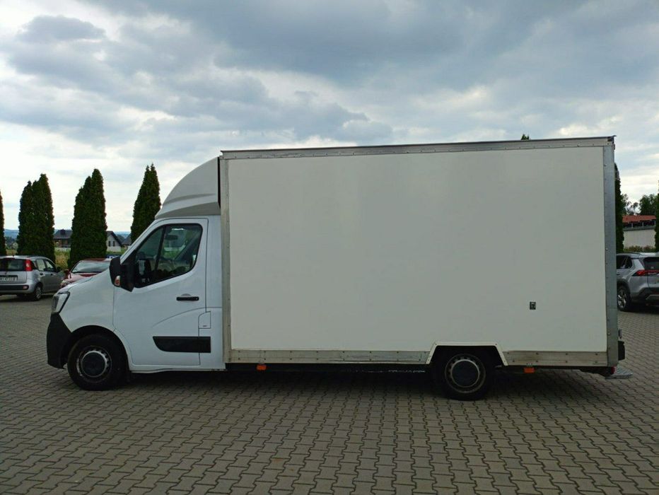 Renault Master  2,3 145KM Klima koniowoz food truck kontener niskopodwoziowy