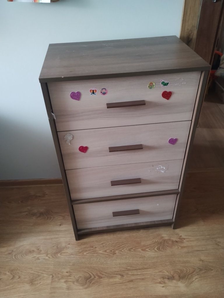 Pilnie sprzedam zestaw mebli dzieciecych
