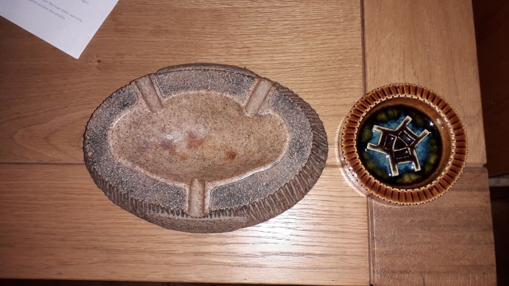 Cinzeiros antigos em bom estado/ultimo preço