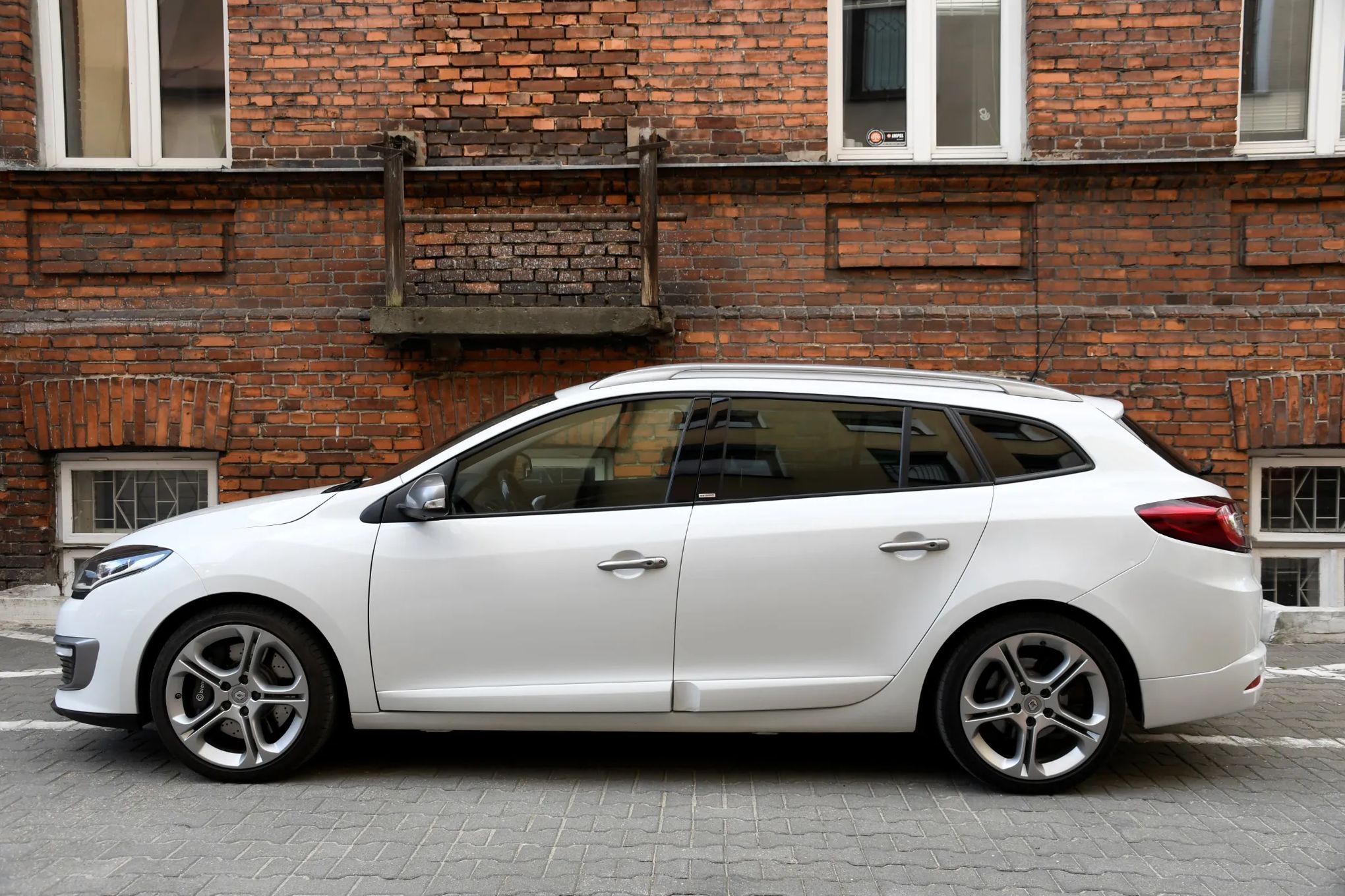 Renault Megane RS kombi, 290KM, Brembo, szpera/Torsen, salon Polska