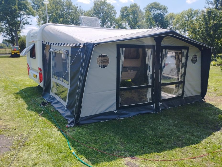 Przyczepa kempingowa Hobby 440 SF excellent + przedsionek