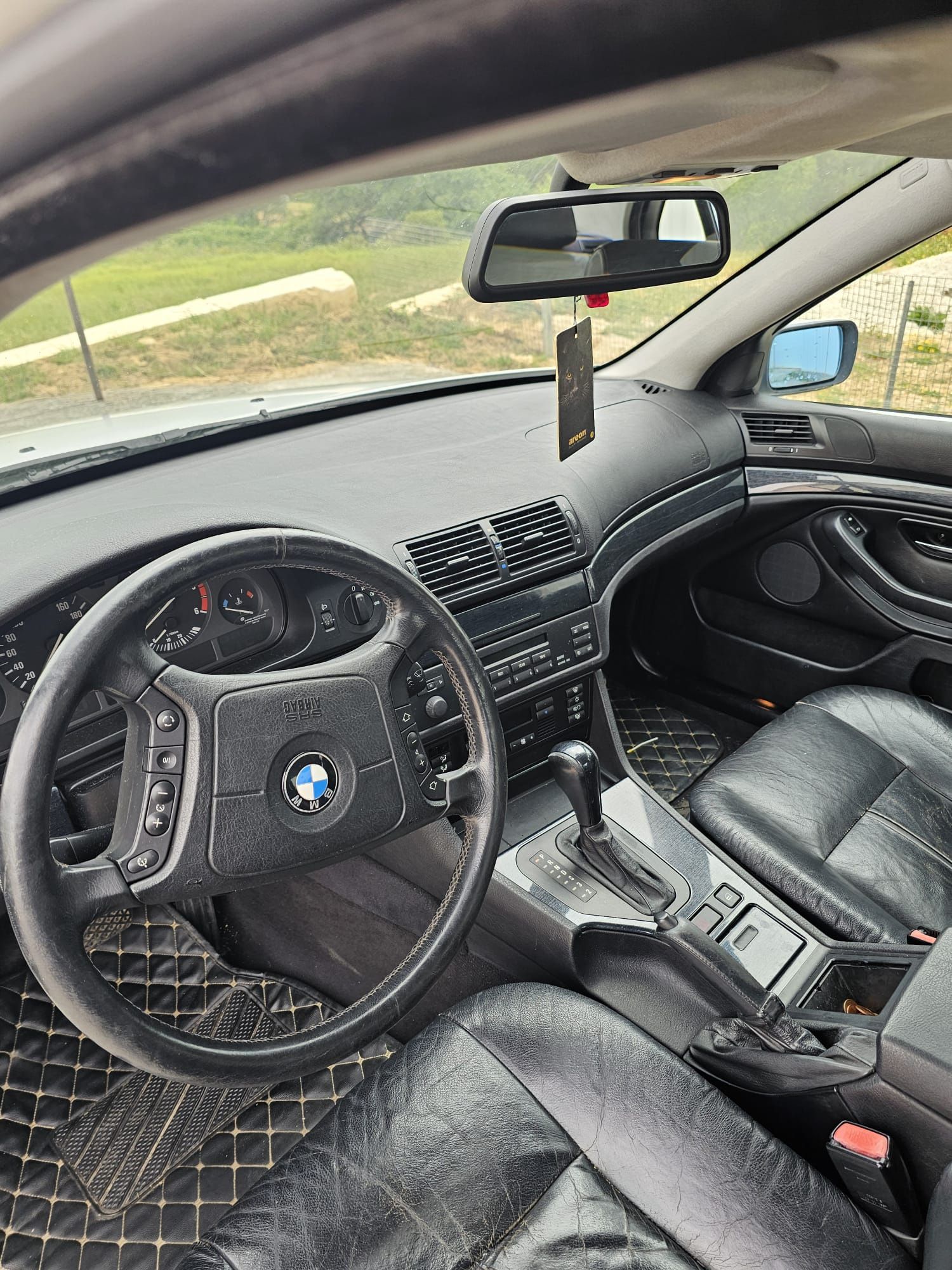 BMW 525 TDS Impecável