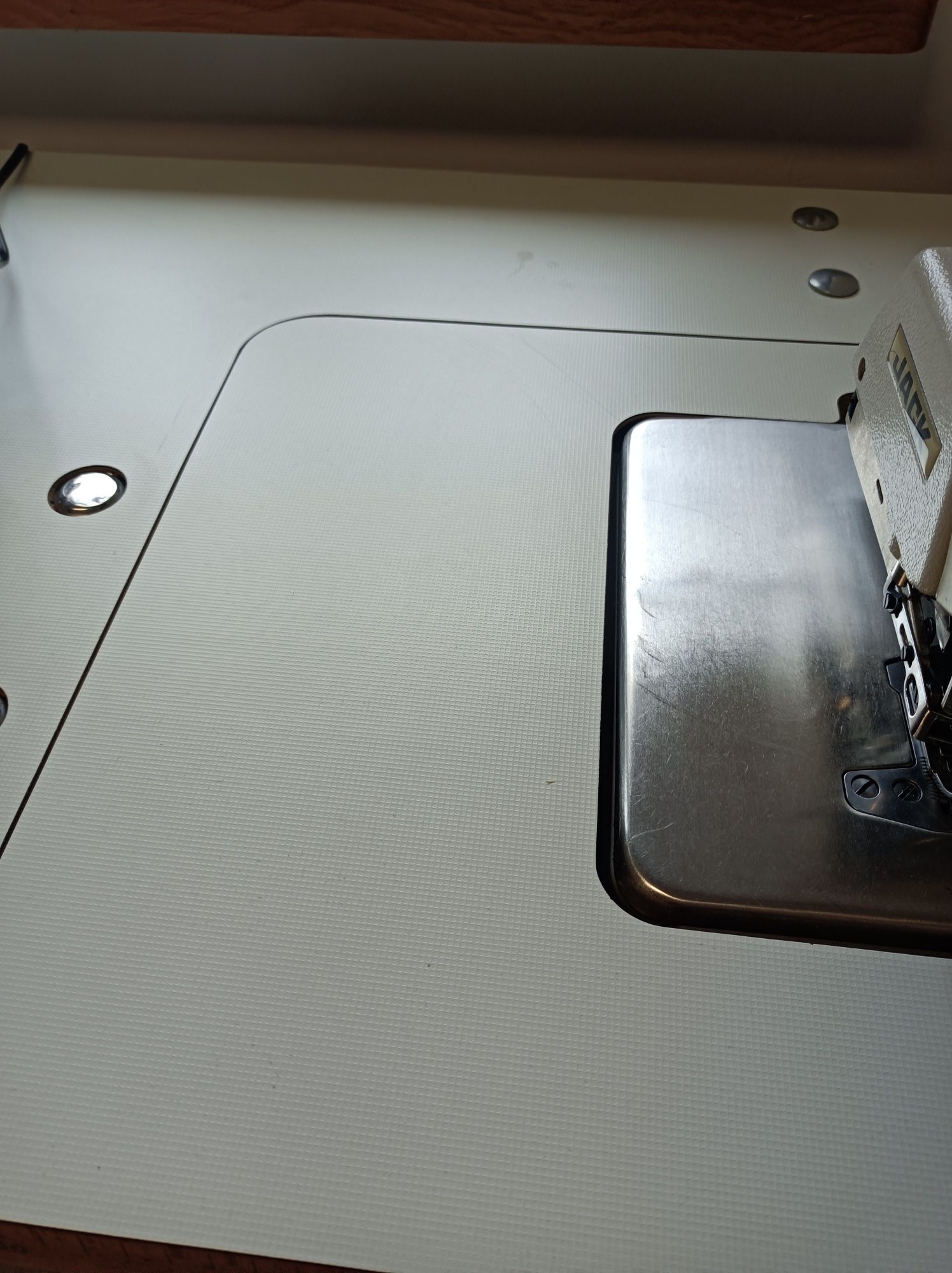 Overlock Jack 4 nitkowy