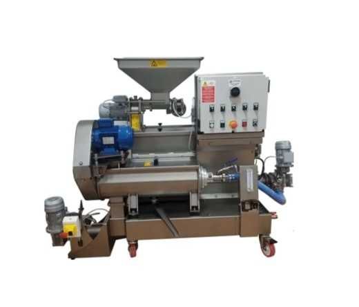 Máquina de Azeite Oliomio 90 – Produção 80-90 kg/h, 4 kW