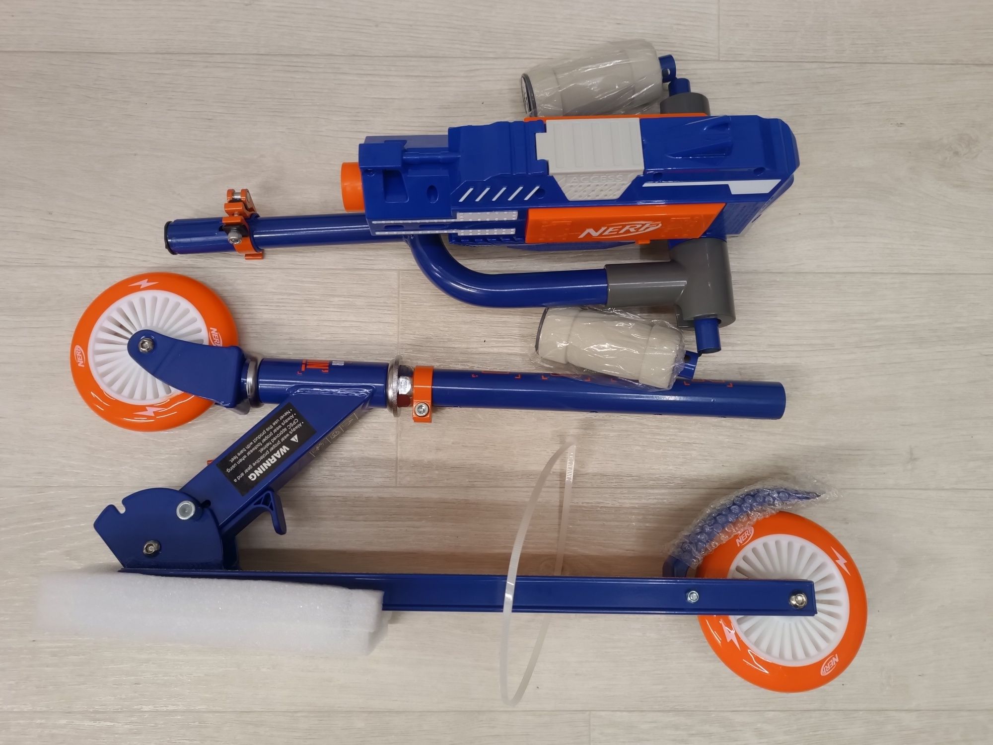 Самокат Нерф  Nerf Blaster Scooter 2.0 (2 варианта)