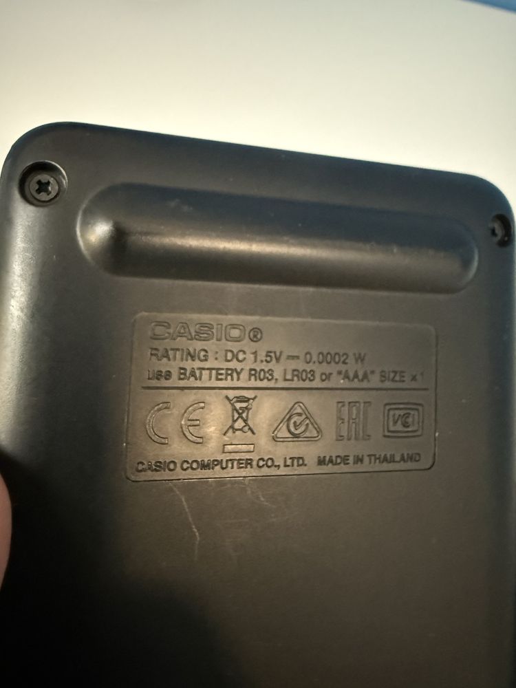 Калькулятор Casio FX-82ES Plus 1 edition