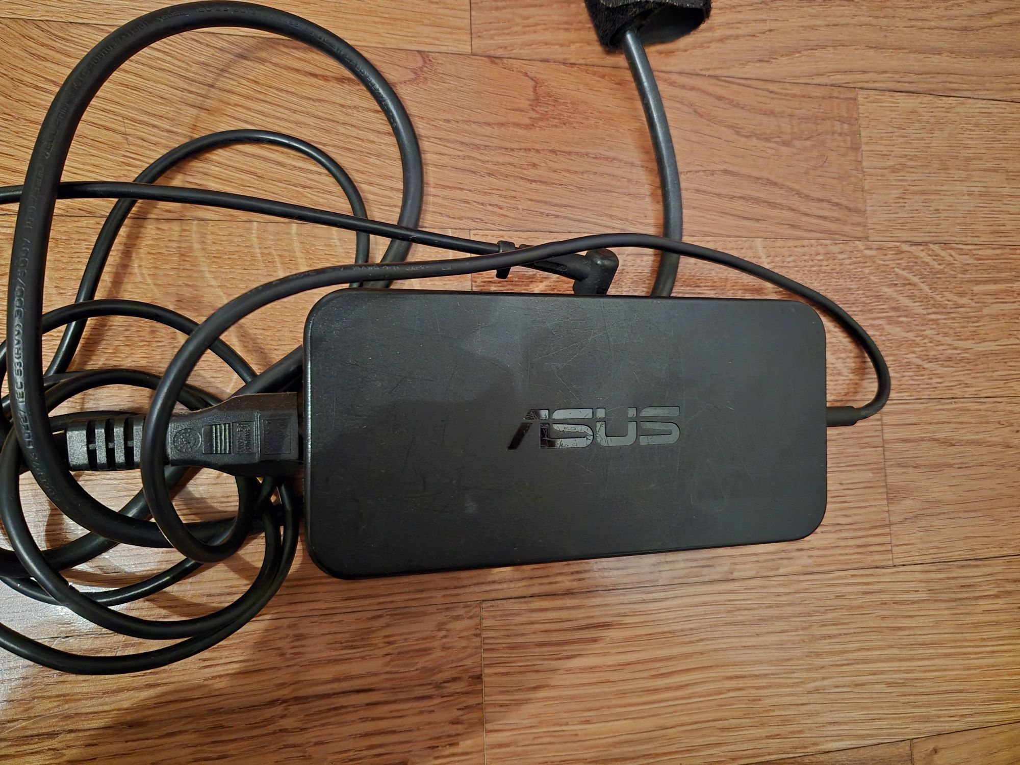 PC ASUS várias peças