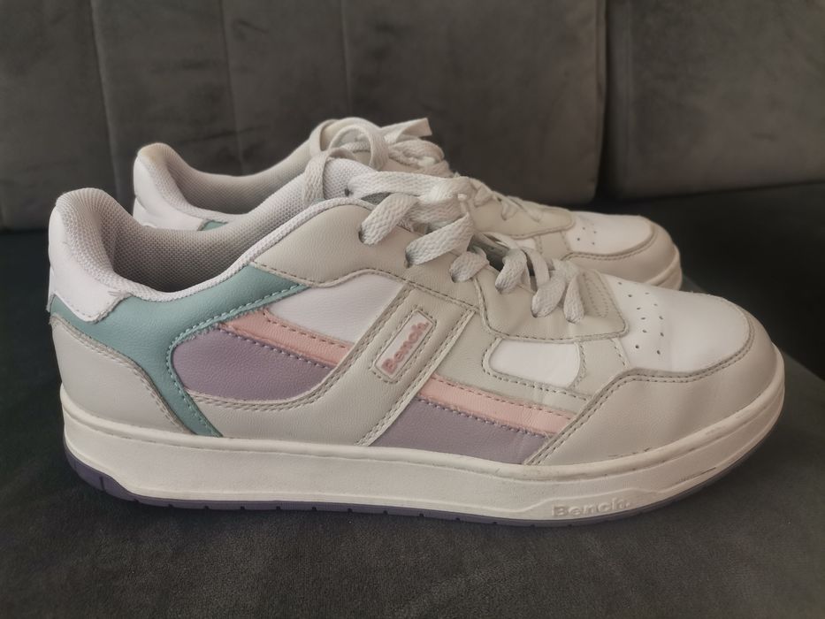 Sneakersy Bench 25.5 cm