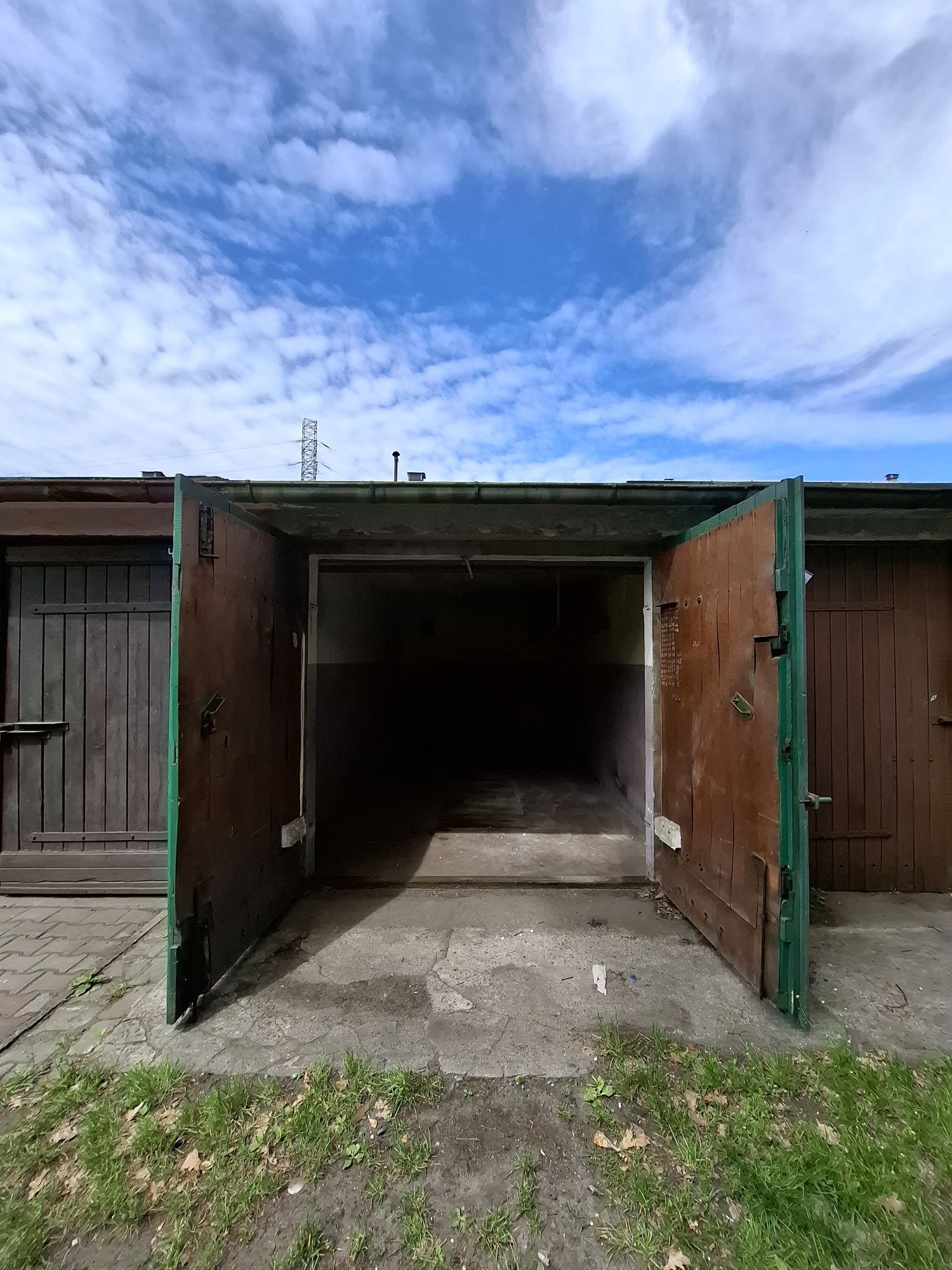 Garaż Murowany 16m² Siemianowice Śląskie przy ulicy Katowickiej