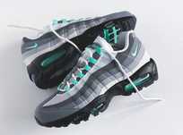 NIKE AIR MAX 95 HYPER TURQUOISE