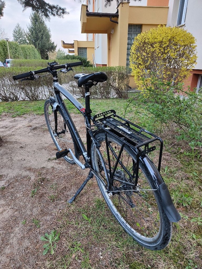 Specialized sirrus deluxe rozm. M karbon aluminium