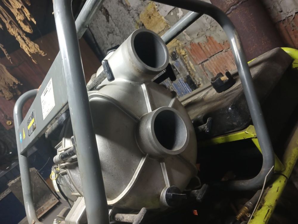 Мотопомпа бензиновая Karcher wwp45