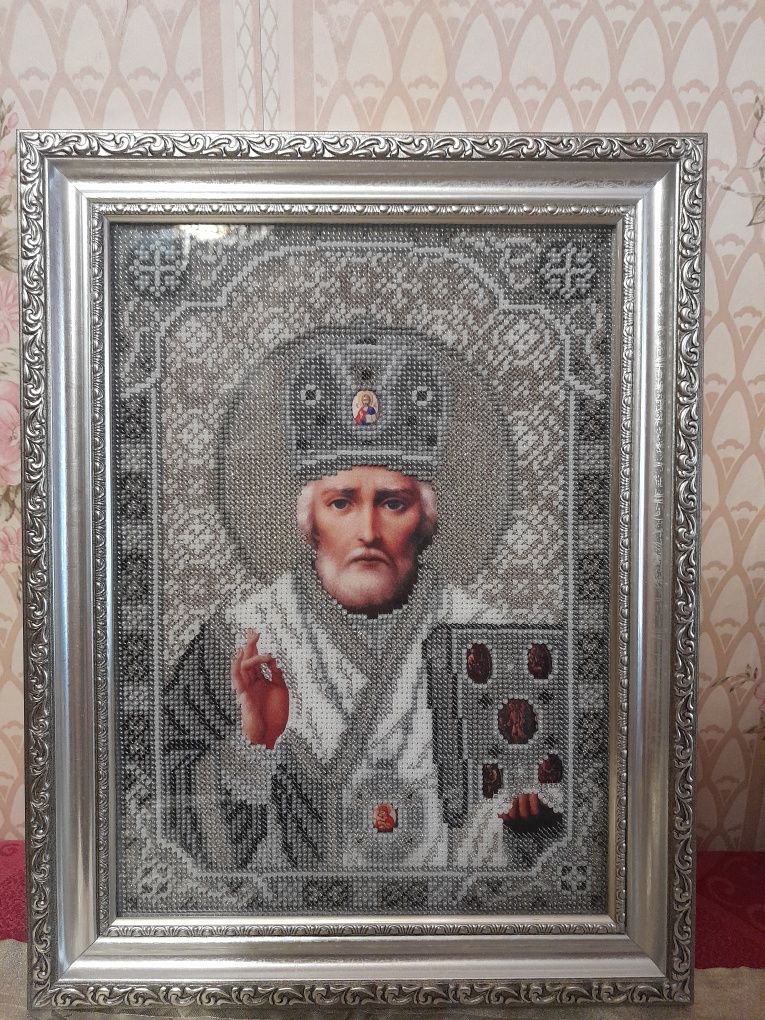 Ікони вишиті чеськимбісером