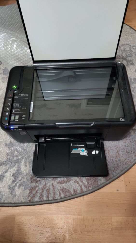 МФУ HP Deskjet F4583 стан нового