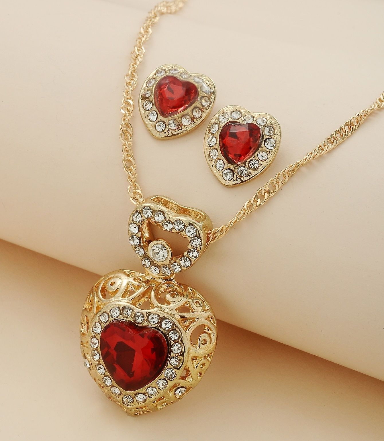 Conjunto "ReD Heart" (Novo e embalado)