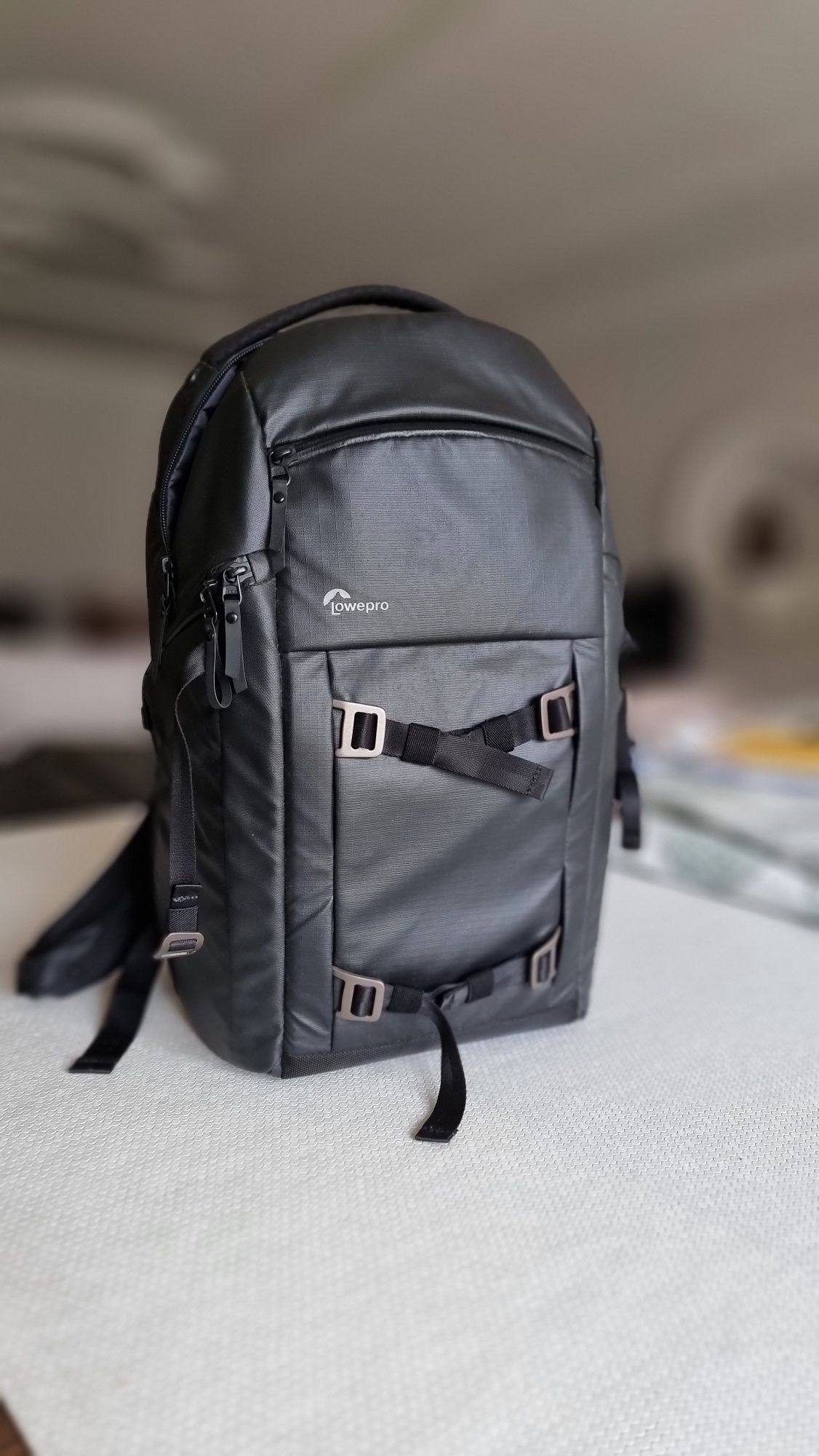 Mochila Lowepro Freeline 350 AW
