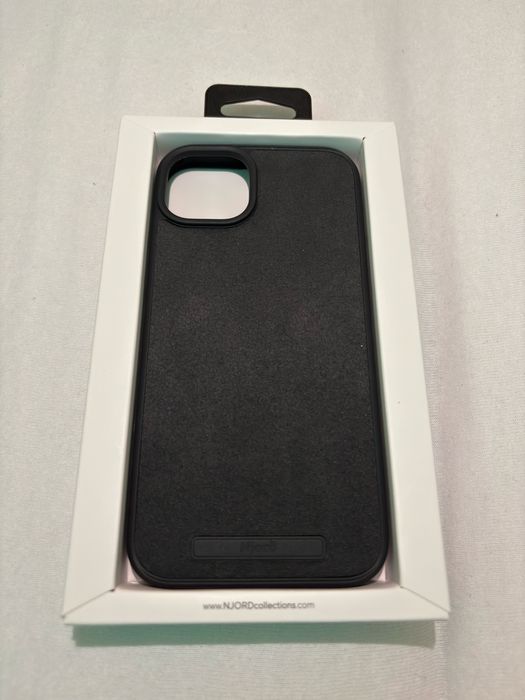 Iphone 15 plus case czarny zamsz Njord