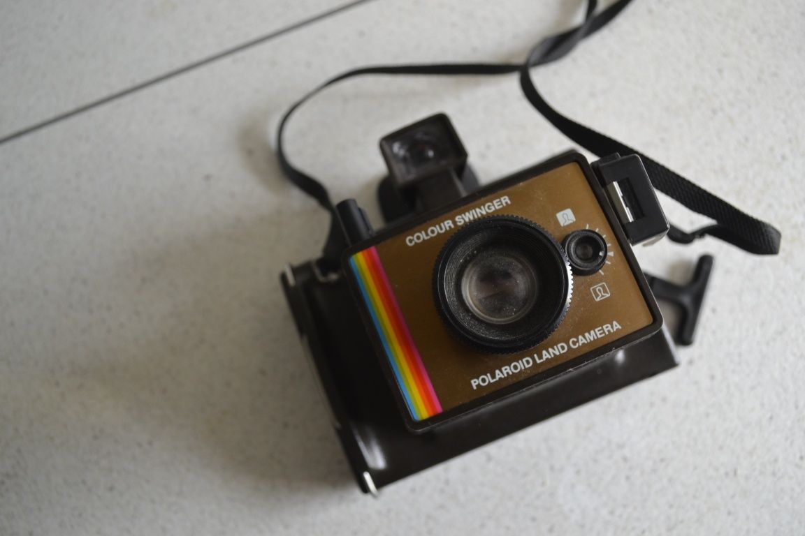 Polaroid - aparat - kamera - vintege - 70s - super colour swinger 3

B