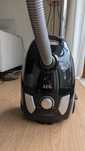 Aspirador AEG VX4-1-EB
