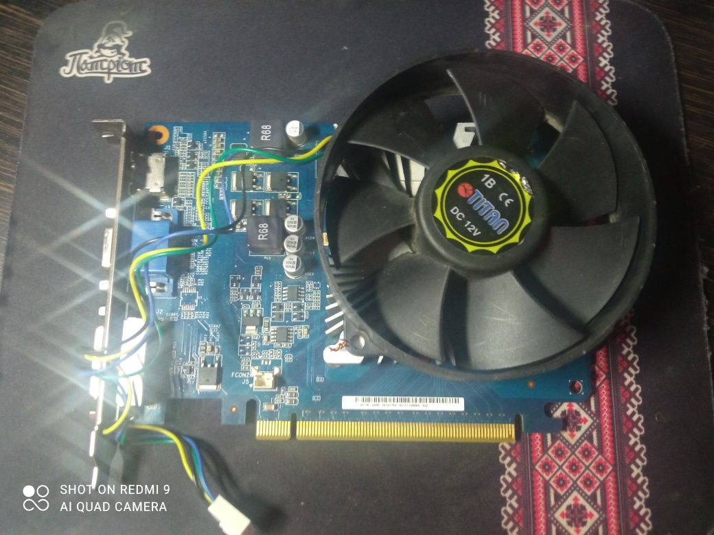 Продам відеокарту gt730 2gb DDR3