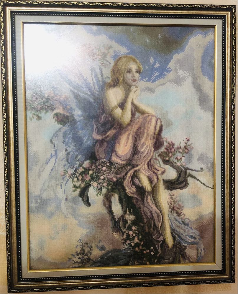 Картина "Волшебный Ангел" вышитая крестиком
