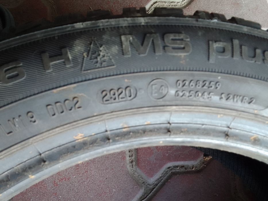 Opona zimowa 195/55r16 UNIROYAL 2020r 8mm