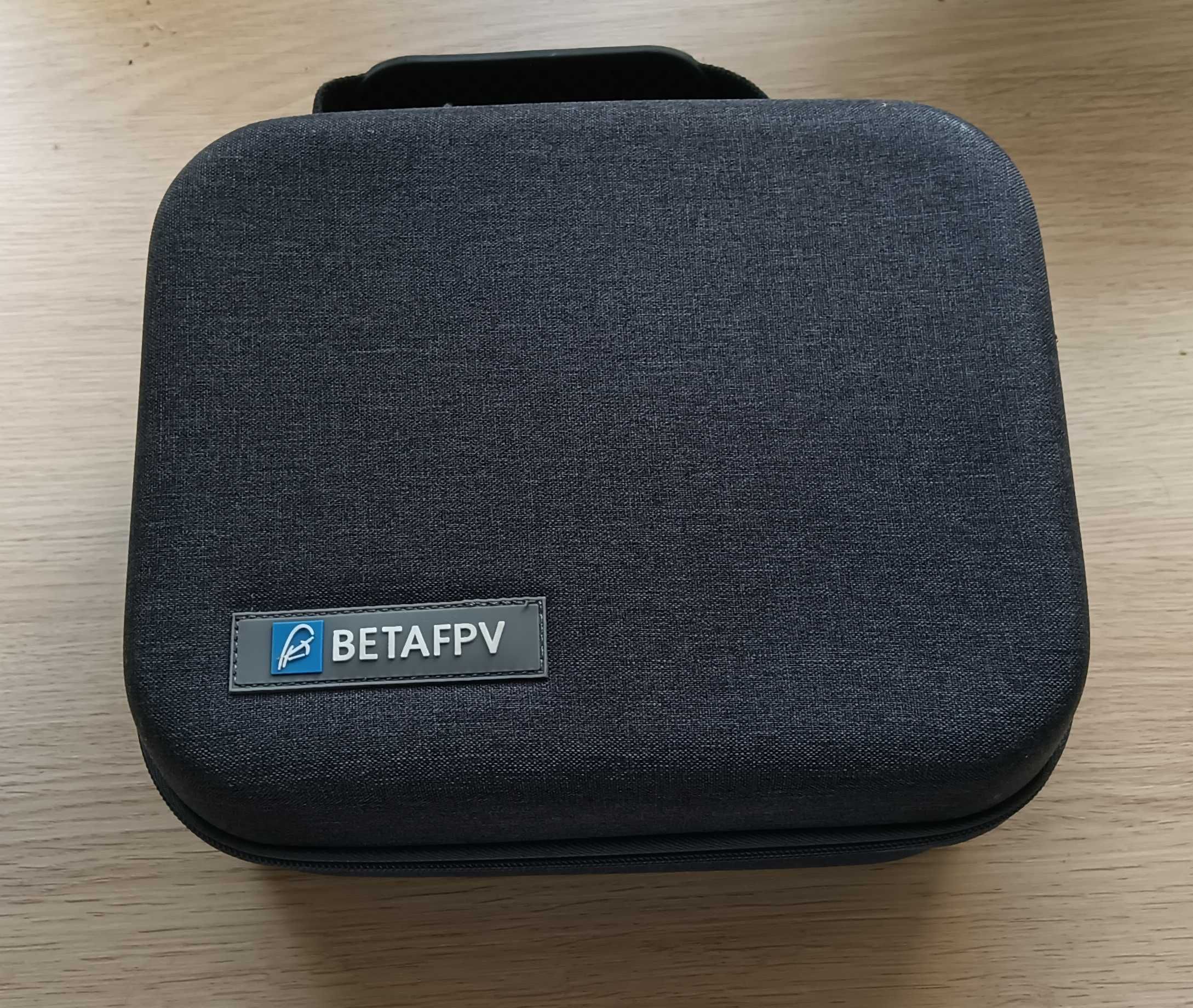 Dron Betafpv Aquila 16 z zestawem