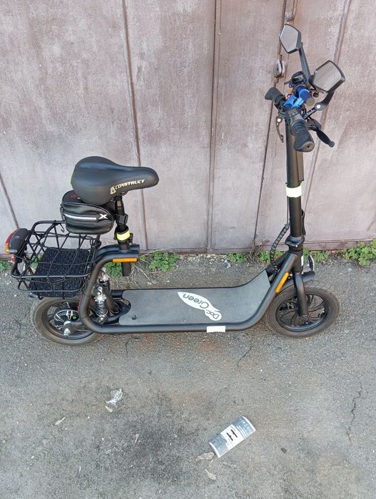 Продаю электросамокат новый DOC GREEN из Австрии .