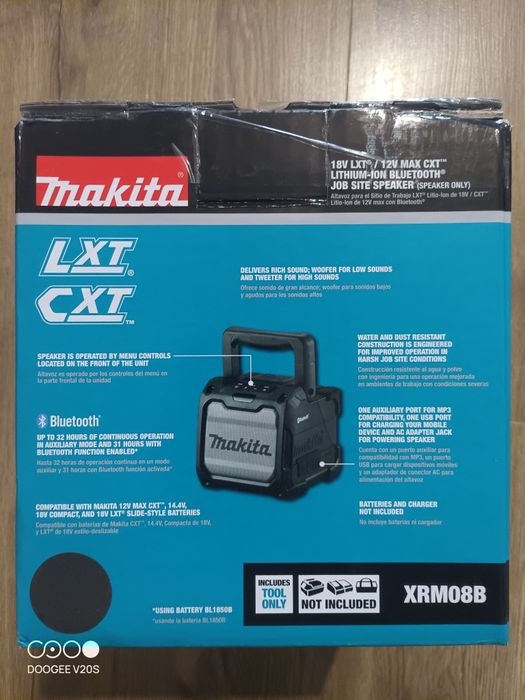 Makita XRM08 (DMR200) 12/18V Bluetooth speaker