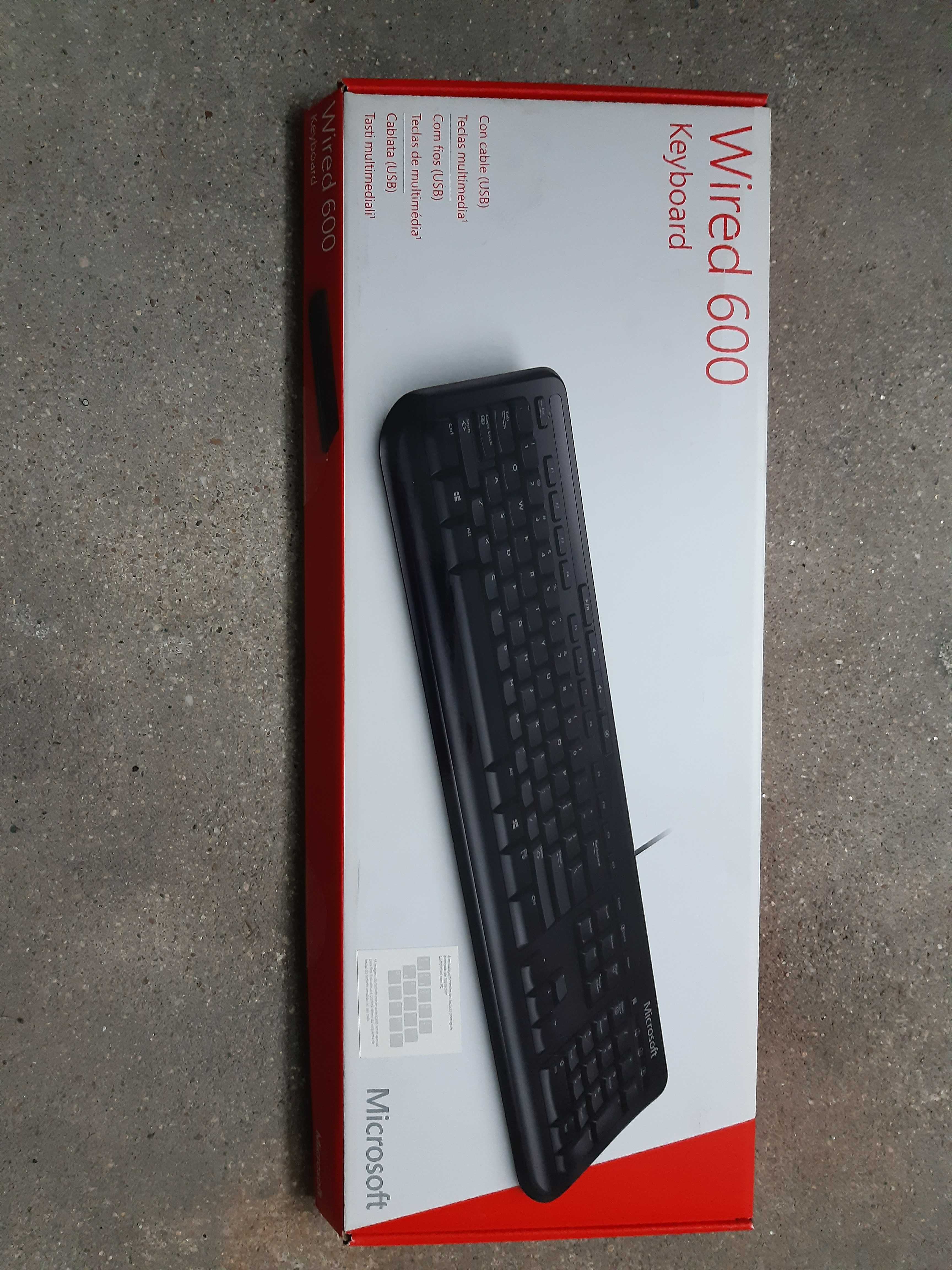 Teclado Microsoft wired 600 - usado